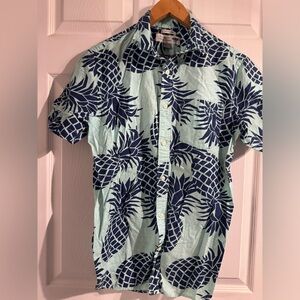 5/$25 Men’s Old Navy Small Button Down Short Sleeve Top